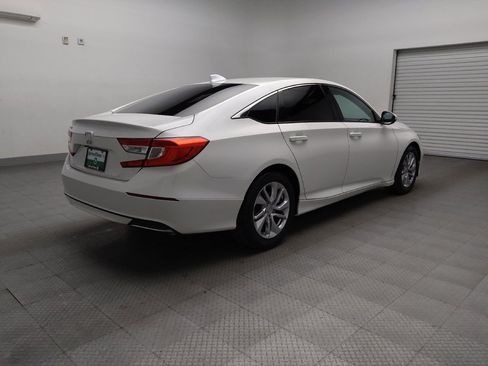Used 2019 Honda Accord LX image 9