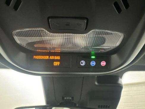 Used 2026 Buick Envista Preferred FWD image 21