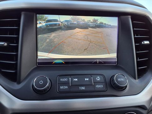 Used 2019 GMC Acadia SLT image 7