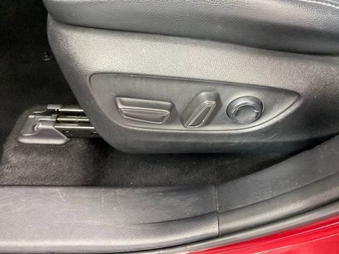 Used 2021 Toyota Highlander XSE image 8