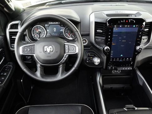 Used 2024 RAM 2500 Laramie w/ Night Edition image 20