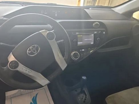 Used 2015 Toyota Prius C One image 6
