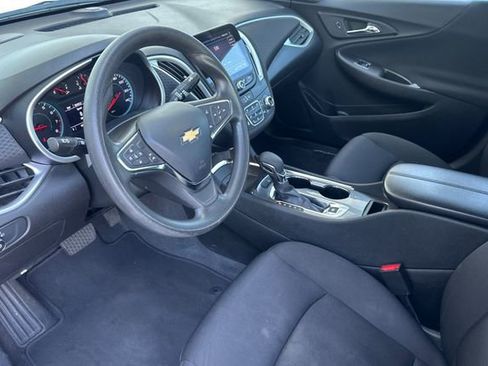 Used 2023 Chevrolet Malibu LT image 10
