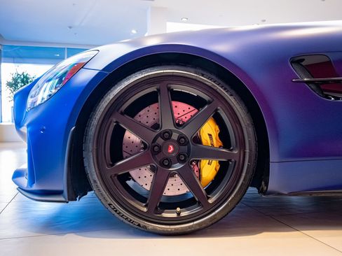 Used 2020 Mercedes-Benz AMG GT R image 3