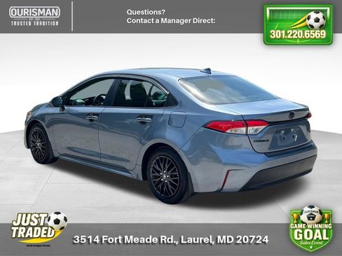 Used 2025 Toyota Corolla LE FWD image 4