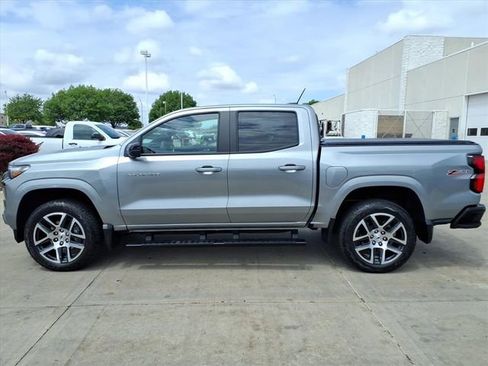 Certified 2024 Chevrolet Colorado Z71 w/ Z71 Convenience Package 2 AWD/4WD image 8