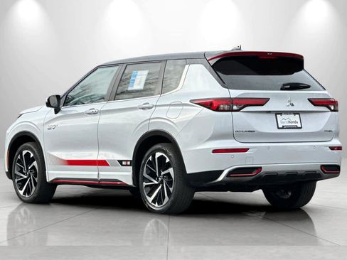 Used 2024 Mitsubishi Outlander Ralliart image 6