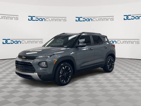 Used 2021 Chevrolet TrailBlazer LT FWD image 4