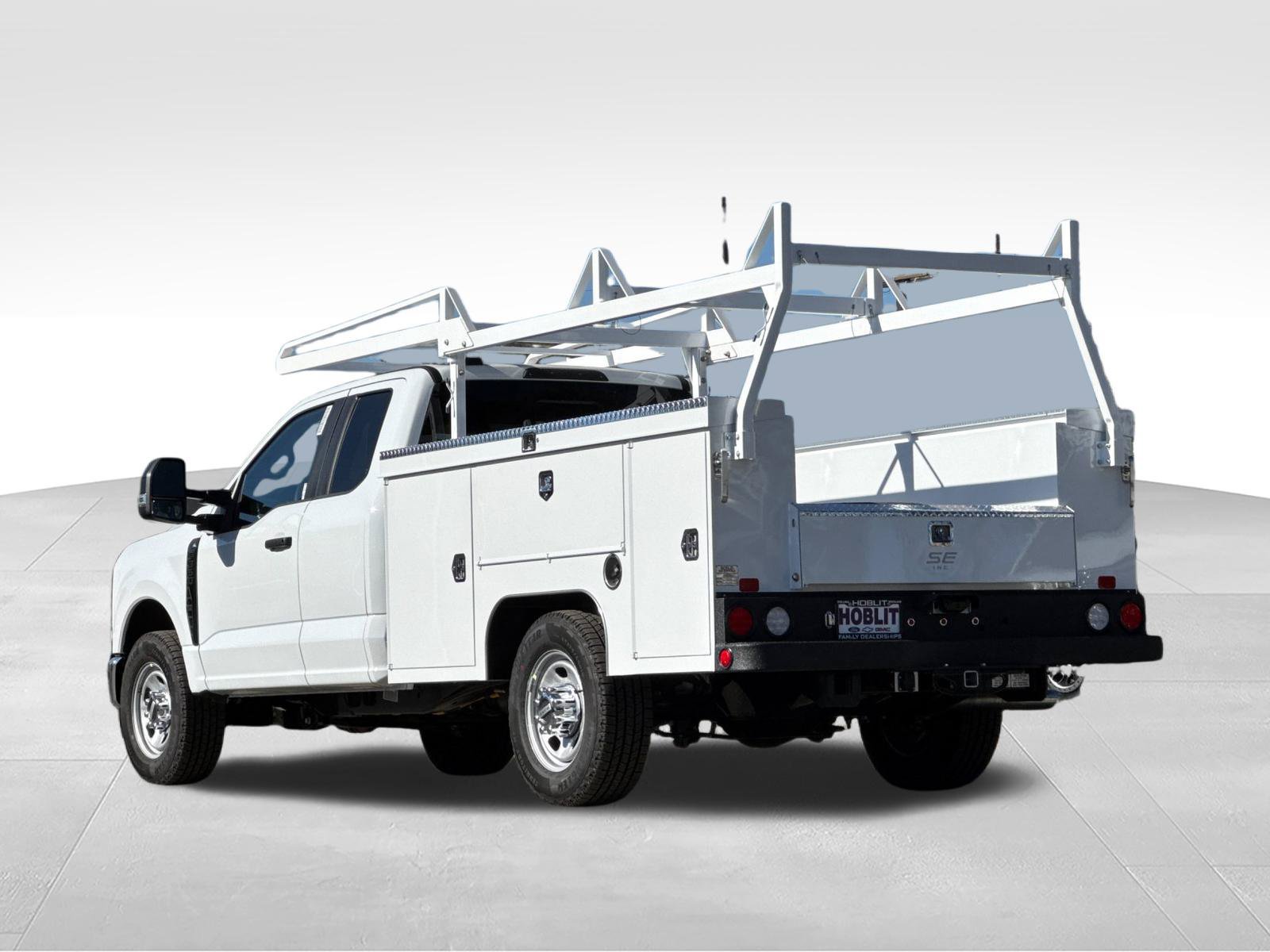 New 2027 Ford F350 XL w/ XL Chrome Package RWD image 6