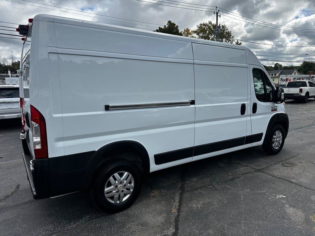 Used 2019 RAM ProMaster 2500 w/ Premium Appearance Group FWD image 5