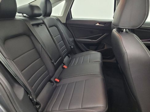 Used 2021 Volkswagen Jetta SEL image 19