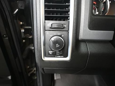 Used 2020 RAM 1500 Warlock AWD/4WD image 36