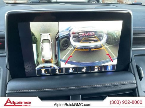 Used 2023 GMC Yukon XL AT4 w/ AT4 Premium Plus Package image 18