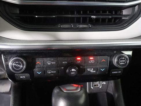 Used 2023 Jeep Compass Limited AWD/4WD image 44