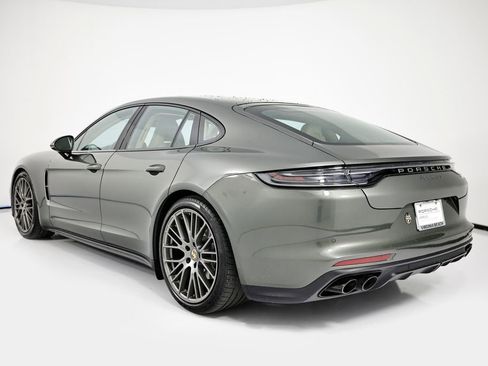 Certified 2023 Porsche Panamera image 3