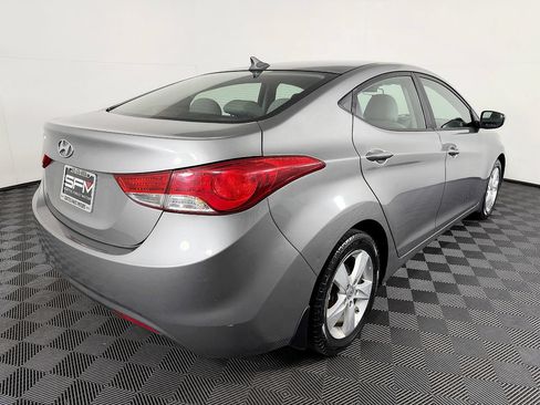 Used 2013 Hyundai Elantra GLS w/ Preferred Pkg FWD image 8