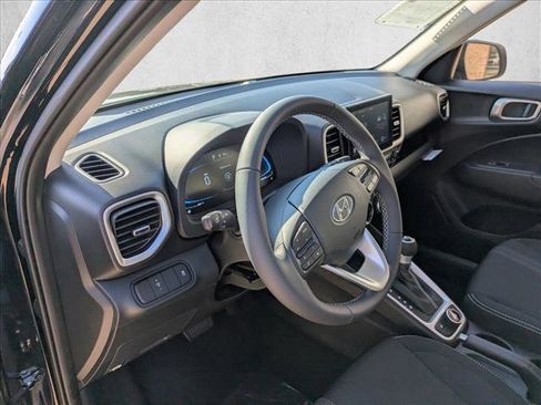 New 2026 Hyundai Venue SEL image 3