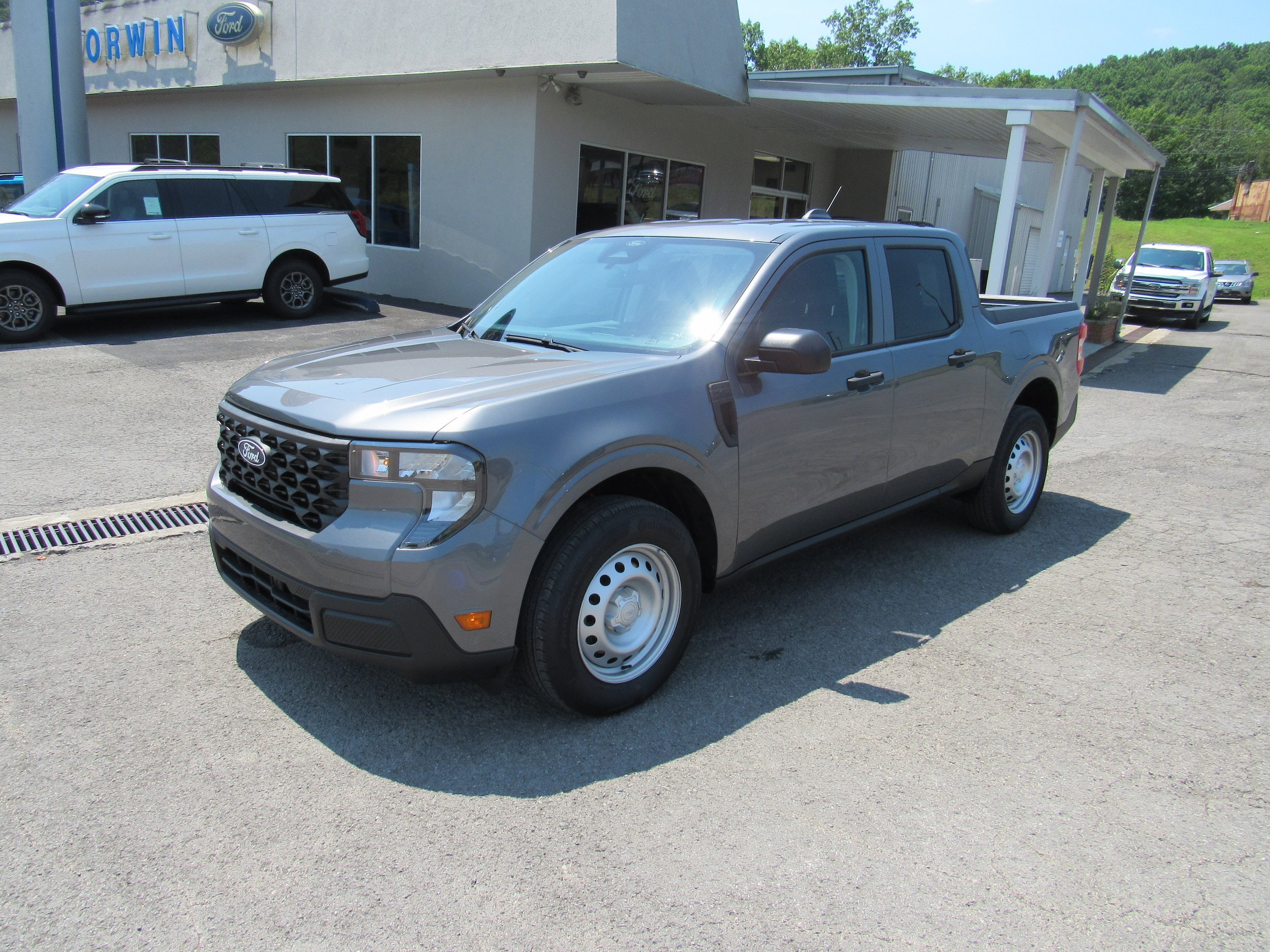 New 2026 Ford Maverick XL w/ Equipment Group 101A AWD/4WD image 1