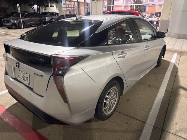 Used 2016 Toyota Prius Four w/ Advanced Technology Package FWD image 8