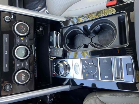 Used 2019 Land Rover Discovery HSE image 75