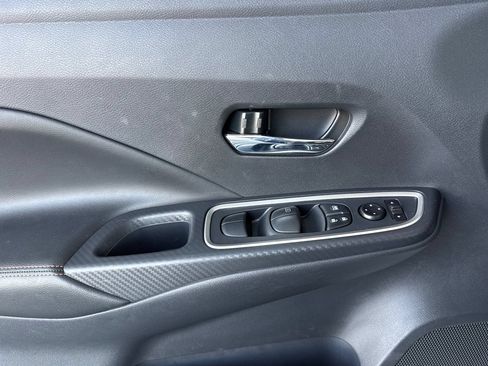 Certified 2025 Nissan Versa SR w/ Trunk Package FWD image 13
