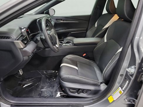 Certified 2025 Toyota Camry SE FWD image 12