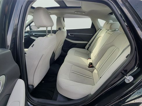 Used 2024 Hyundai Sonata SEL w/ Convenience Package FWD image 16