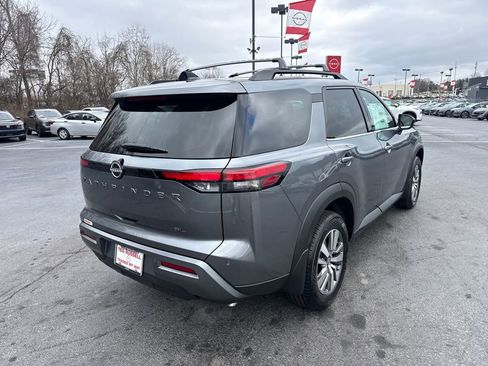 New 2026 Nissan Pathfinder SL FWD image 5