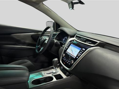 Used 2018 Nissan Murano S image 20