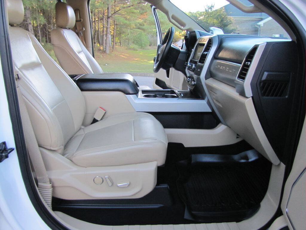 Used 2019 Ford F250 Lariat w/ Lariat Ultimate Package AWD/4WD image 21