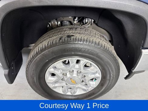Used 2022 Chevrolet Silverado 2500 LTZ w/ Gooseneck/5TH Wheel Package AWD/4WD image 11