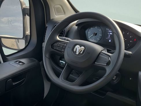 New 2026 RAM ProMaster 3500 FWD image 24