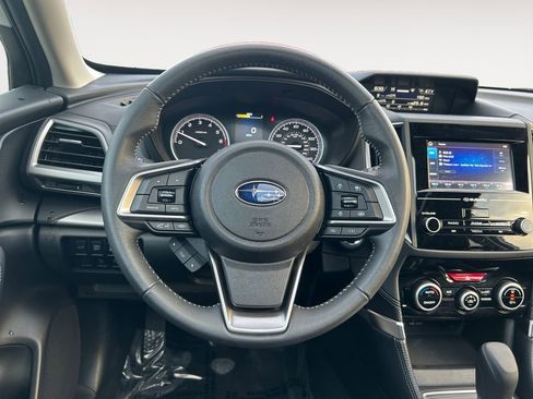 Used 2024 Subaru Forester Premium image 14