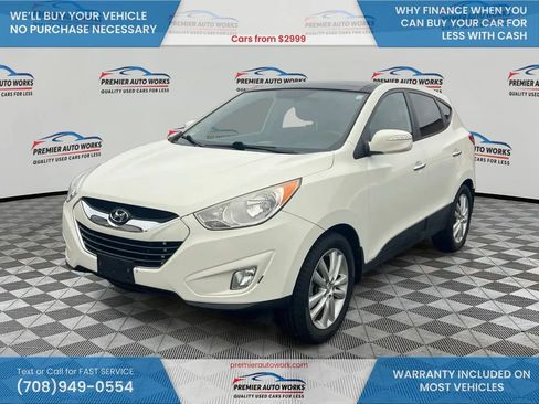 Used 2010 Hyundai Tucson Limited image 1