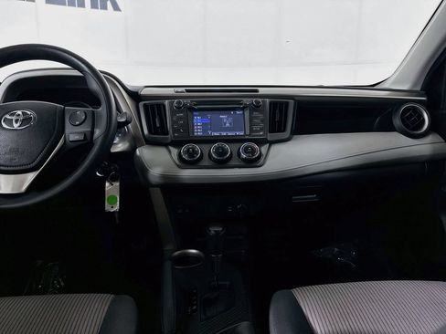 Used 2015 Toyota RAV4 LE FWD image 25