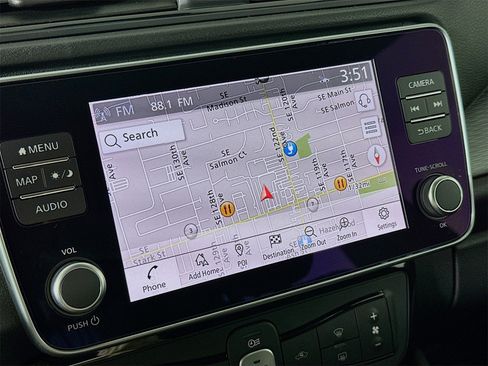 Used 2025 Nissan Leaf SV Plus image 13