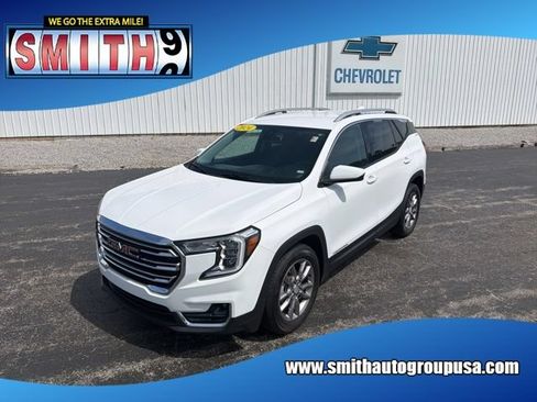 Certified 2024 GMC Terrain SLT FWD image 1