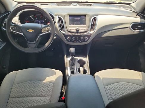 Used 2022 Chevrolet Equinox LT FWD image 11