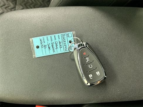 Used 2023 Chevrolet Equinox LT image 12