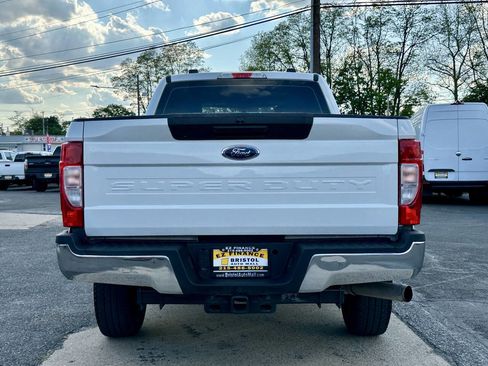 Used 2021 Ford F250 XL w/ Power Equipment Group image 4