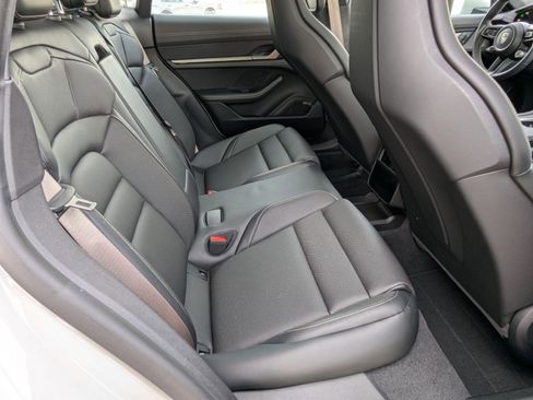 New 2025 Porsche Taycan Turbo image 24