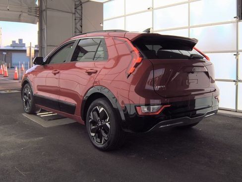 Used 2024 Kia Niro Wind image 4