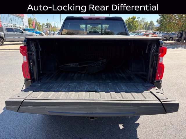 Used 2024 Chevrolet Silverado 1500 High Country AWD/4WD image 30