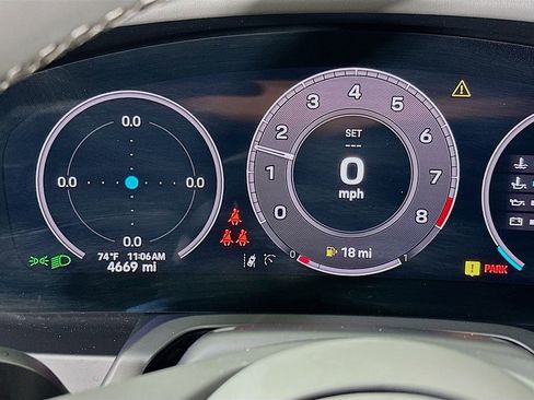 New 2025 Porsche 911 Carrera image 13