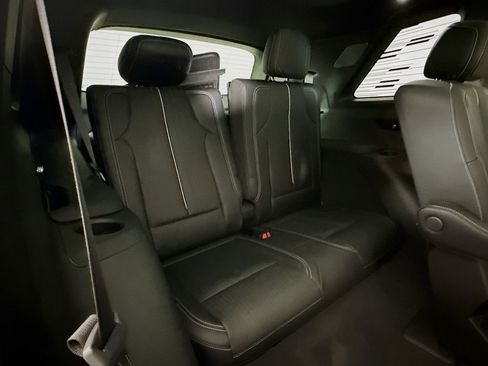 Used 2026 Cadillac Vistiq Sport w/ LPO, Floor Liner Package AWD/4WD image 31