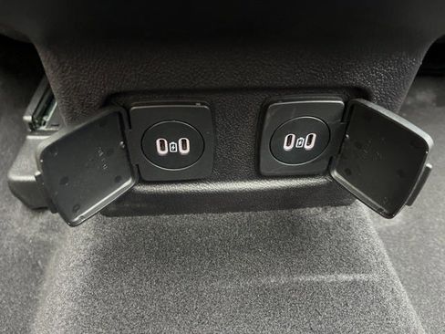 Used 2023 Lincoln Corsair AWD w/ Equipment Group 101A image 16