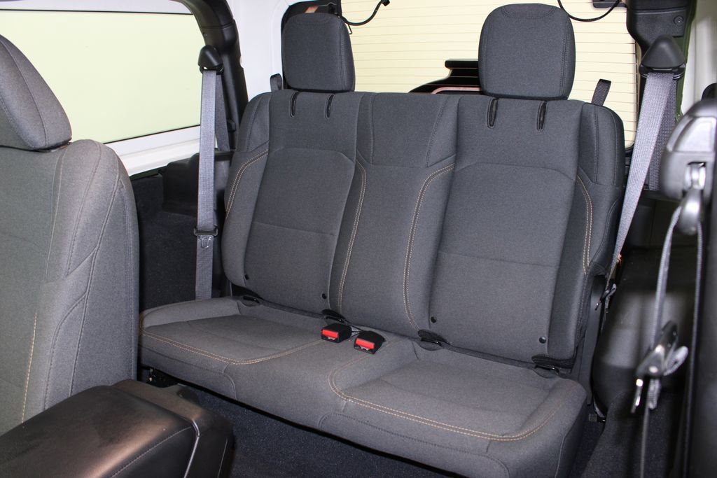Used 2024 Jeep Wrangler Sport AWD/4WD image 27