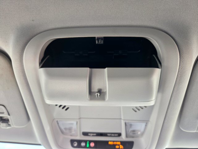 Used 2021 Chevrolet Blazer LT FWD image 27
