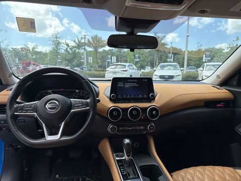 Used 2022 Nissan Sentra SV w/ SV Premium Package image 19