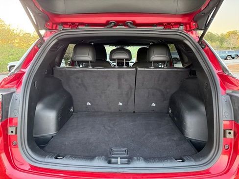 Used 2025 Jeep Compass Limited image 30